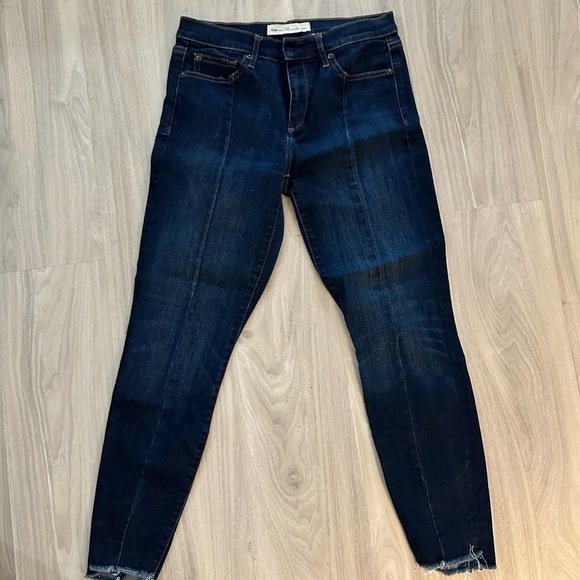 NEW! GAP True Skinny Ankle Jeans - Sz 28R - NWOT - Picture 2 of 9